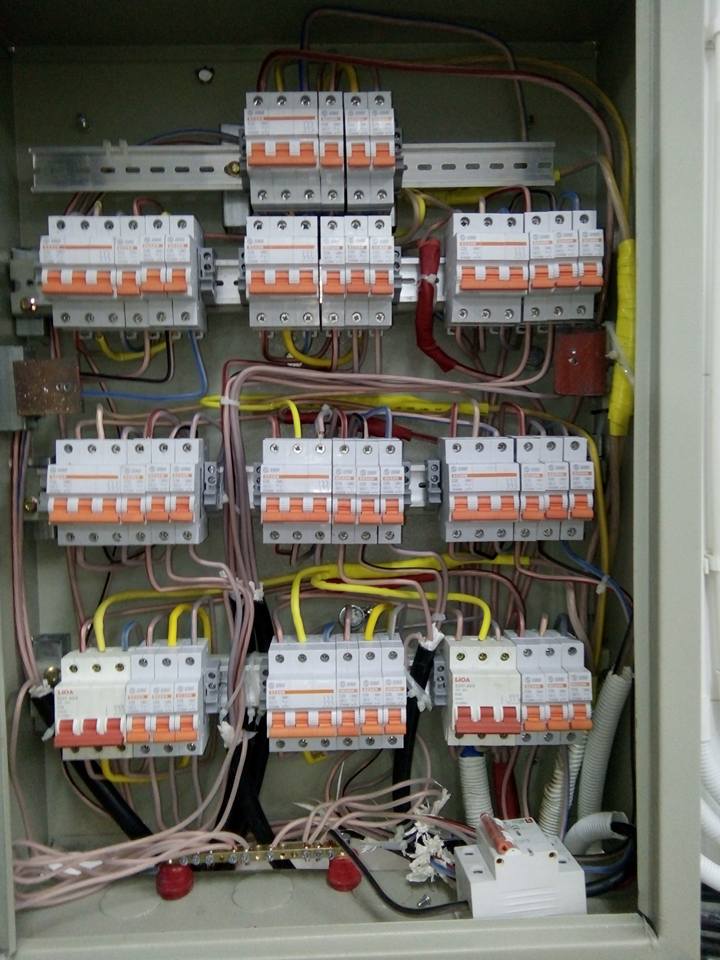 Sửa chữa điện nước tại phố Văn Quán