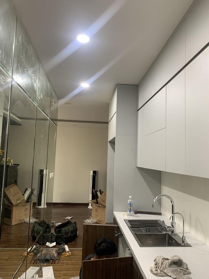 thợ lắp đèn chiếu sáng tại hà Nội