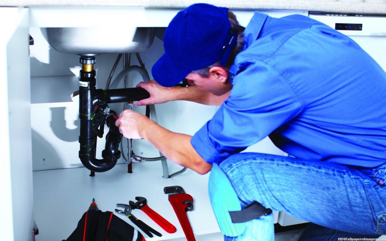 Sửa chữa điện nước tại Quán Thánh giá rẻ